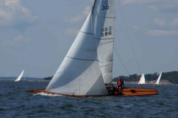 bilder-jubileum-2008-sandhamn-18-20110428-17249851063FA304E6-8375-BF72-AF80-818AD25CE9EF.jpg