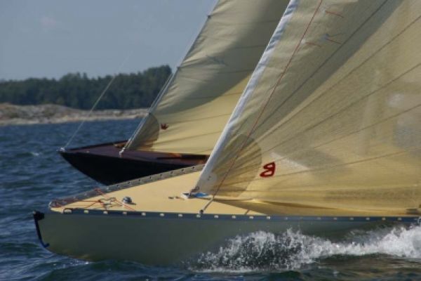 bilder-jubileum-2008-sandhamn-36-20110428-108723012507432D84-68FD-95CF-188E-7A54638C8965.jpg