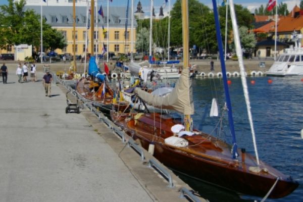 bilder-jubileum-2008-visbyseglingen-27-20110428-1464229052323285E6-6796-C2F9-53AC-F1C1B14730E8.jpg